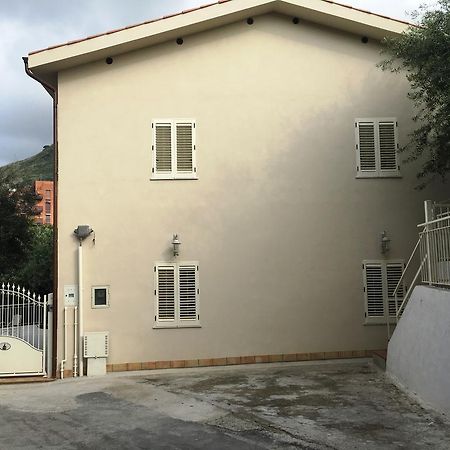 A Casa Della Nonna Bed & Breakfast Cefalu Luaran gambar
